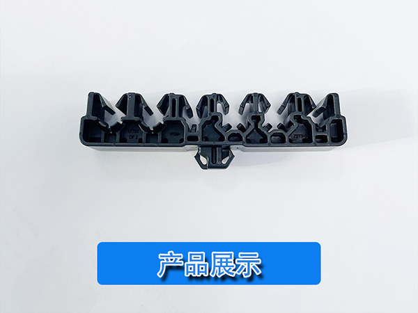 圣杰非標(biāo)包裝設(shè)備 汽車塑膠配件包裝設(shè)備