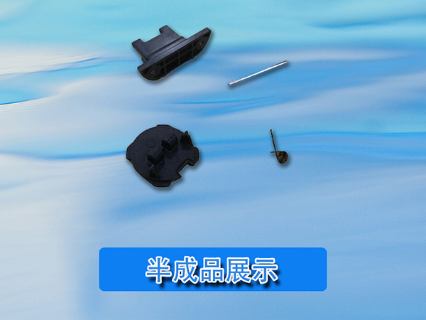 汽車配件黑色夾子裝配機(jī) 非標(biāo)自動(dòng)組裝設(shè)備 塑膠配件裝配機(jī)