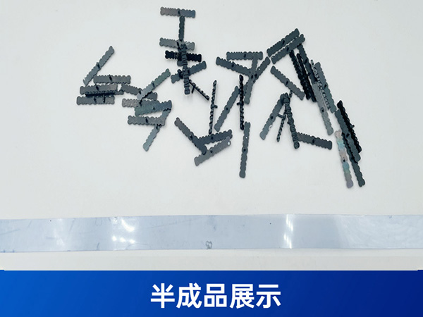 產(chǎn)品銘牌自動(dòng)排版設(shè)備