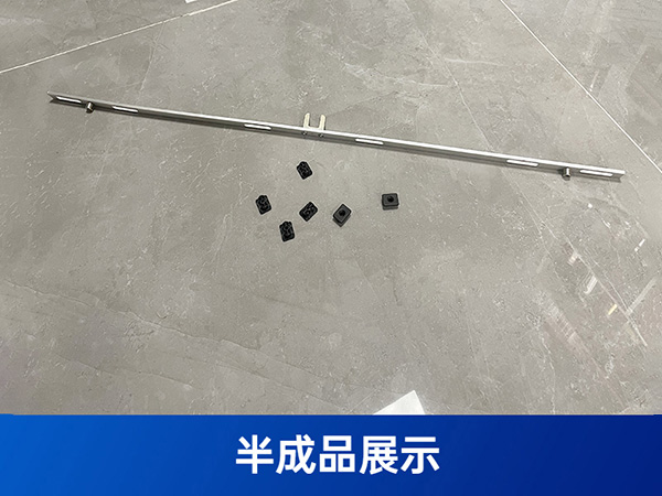 窗鋁傳動桿裝配設備