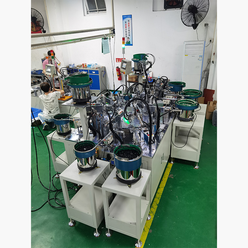 廠家供應生產CJ4合頁自動組裝機 自動組裝機定制銷售